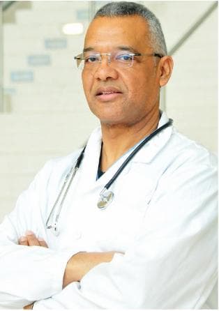 Dr. Claricio Decastro